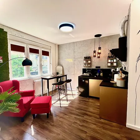 Macedonia Square 22 - Pedestrian Street Apartment *