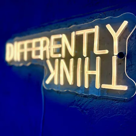 Macedonia Square 22 - Pedestrian Street סקופיה