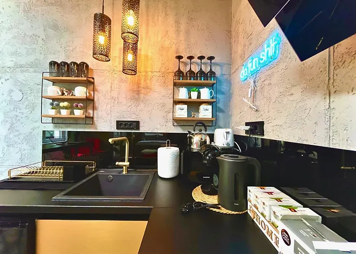 Macedonia Square 22 - Pedestrian Street Skopje