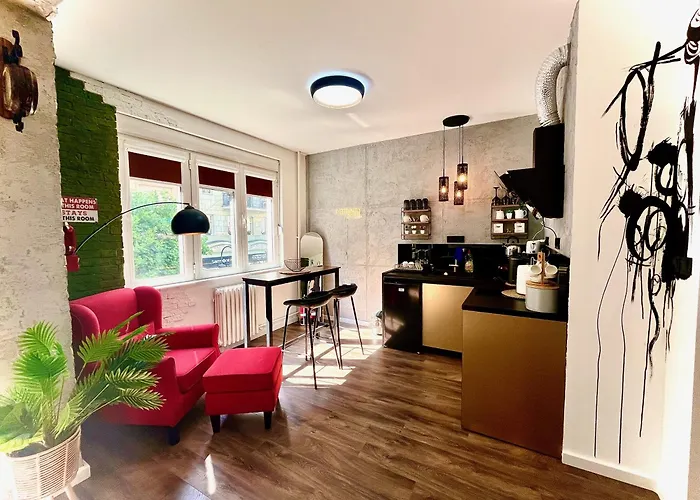 Macedonia Square 22 - Pedestrian Street Apartment *