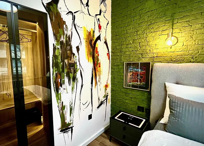 Macedonia Square 22 - Pedestrian Street * Skopje