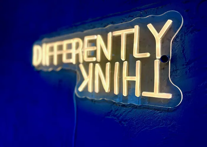 Macedonia Square 22 - Pedestrian Street Skopje